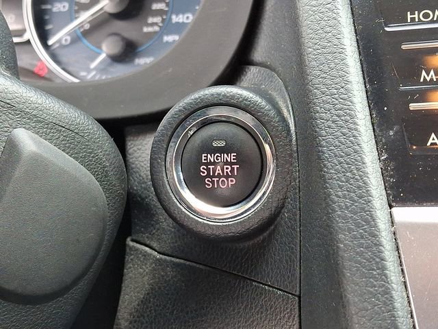 Used 2017 Subaru Crosstrek 2.0i Limited image 24