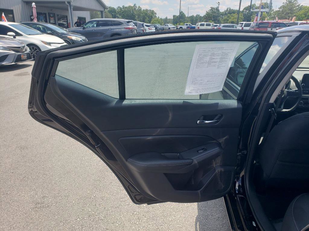 Used 2019 Nissan Altima 2.5 S FWD image 8