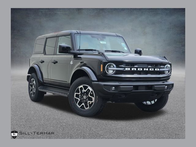 New 2026 Ford Bronco Outer Banks AWD/4WD image 1