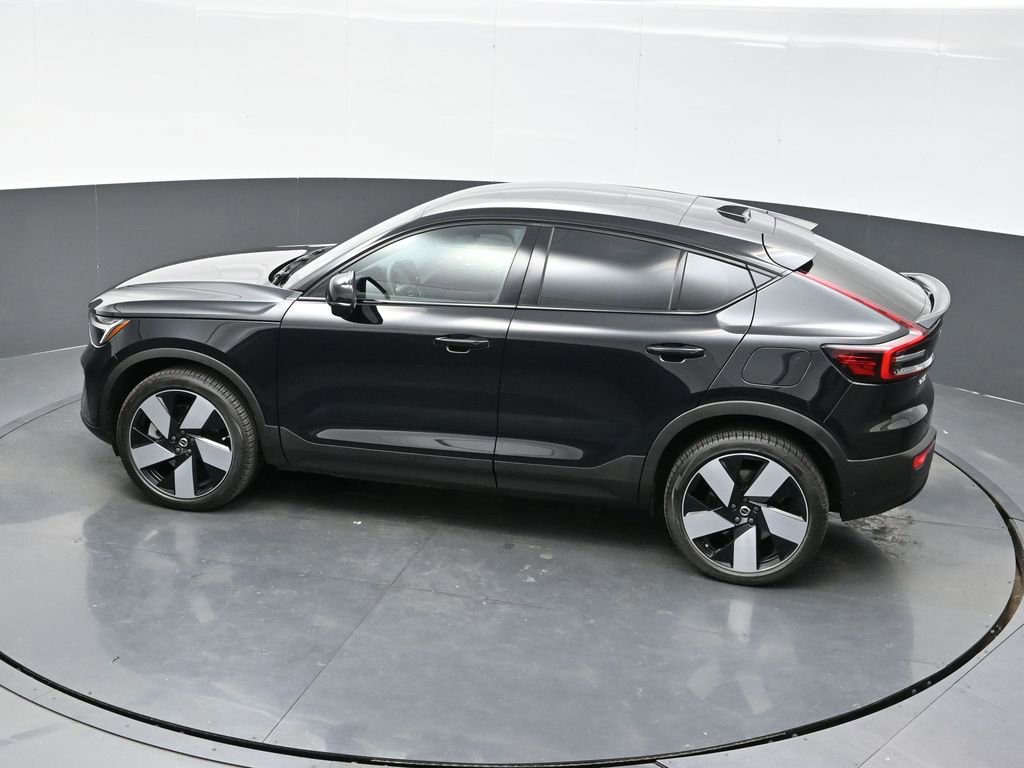 Used 2023 Volvo C40 P8 Recharge Ultimate image 34