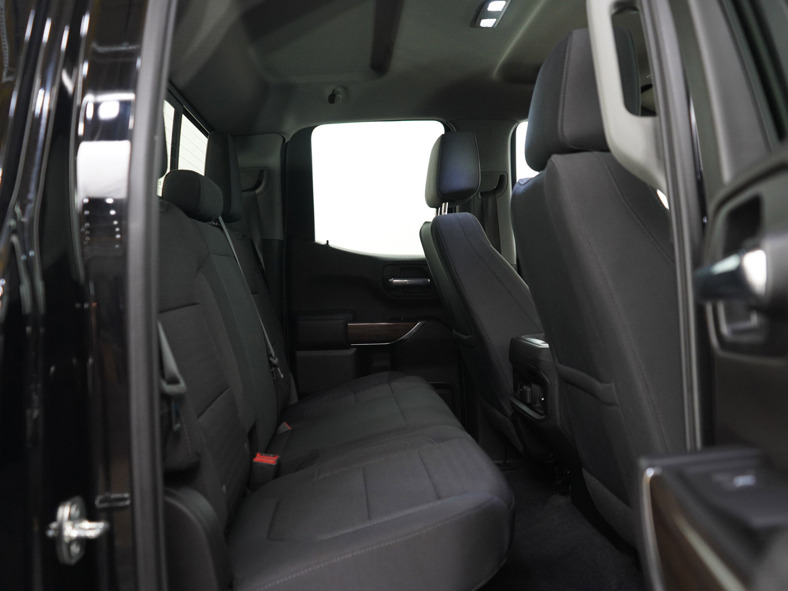 Used 2020 Chevrolet Silverado 1500 RST AWD/4WD image 12