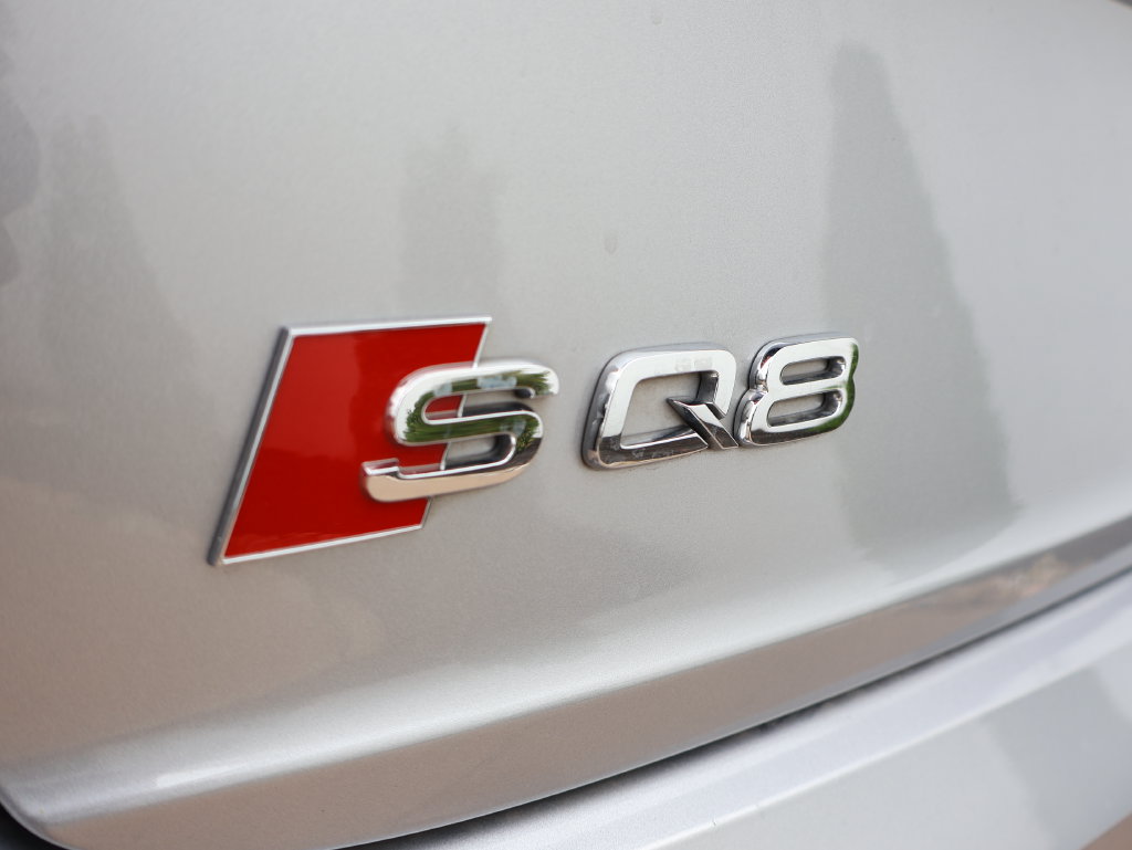 Used 2022 Audi SQ8 Premium Plus AWD/4WD image 9