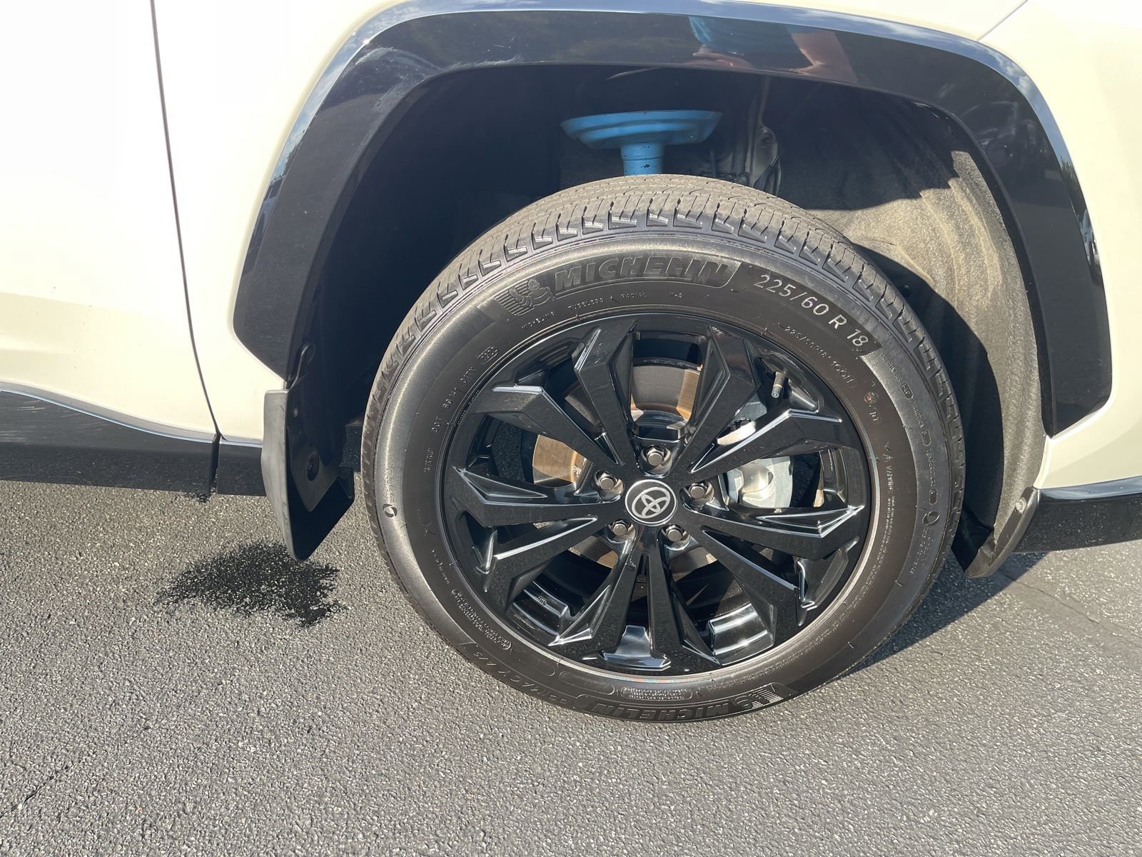 Used 2022 Toyota RAV4 XSE image 15