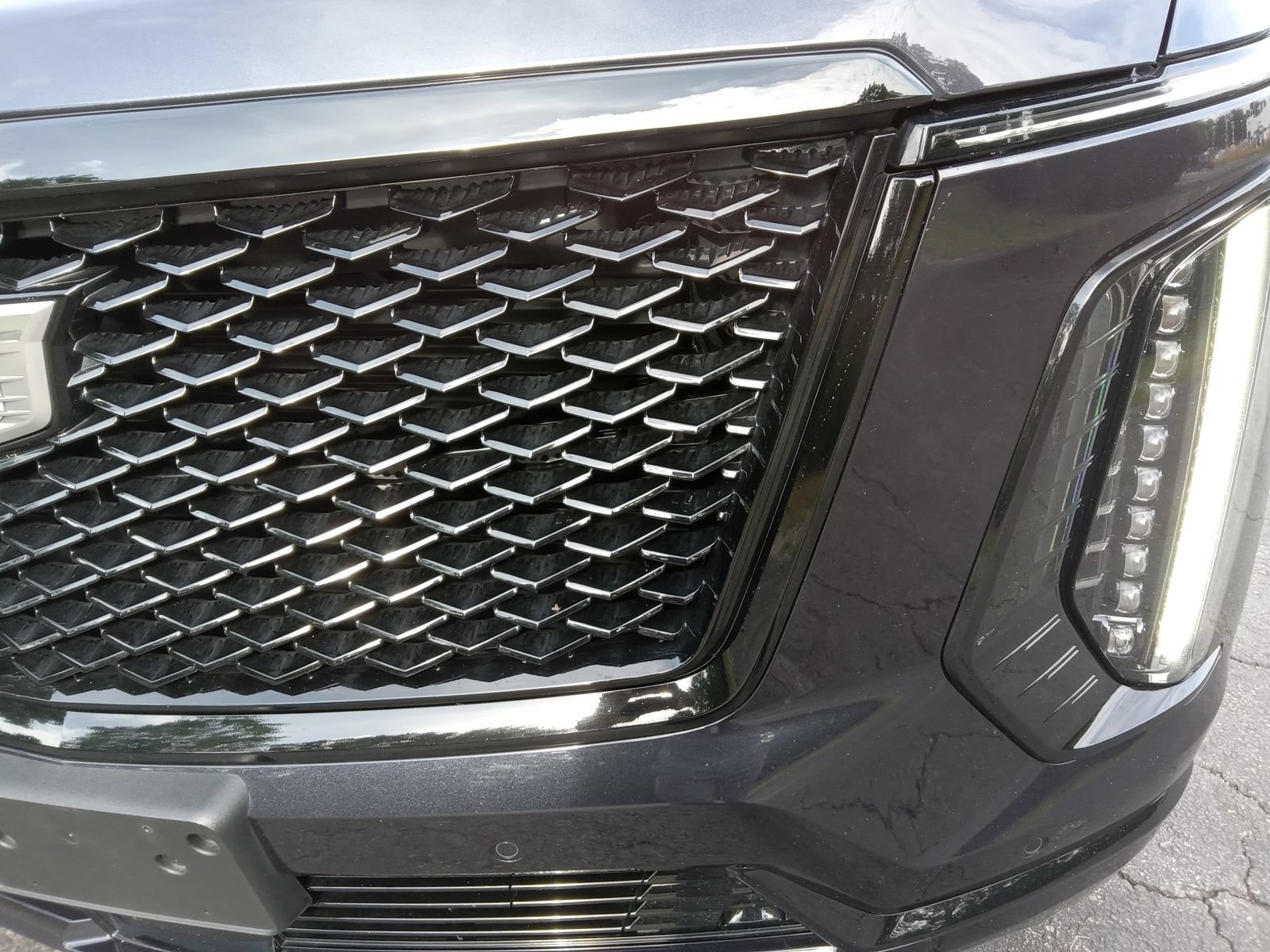 Used 2025 Cadillac Escalade Sport Platinum AWD/4WD image 7
