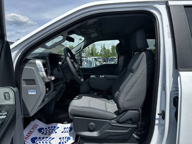 New 2026 Ford F550 4x4 Crew Cab image 19