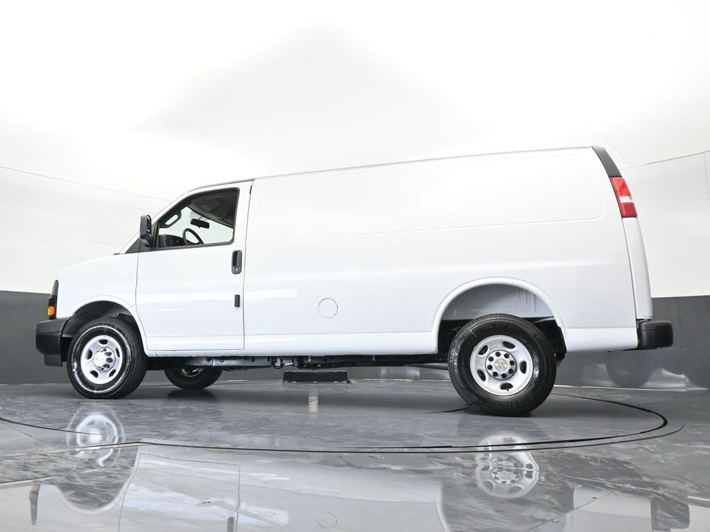 New 2025 Chevrolet Express 2500 w/ Driver Convenience Package image 45