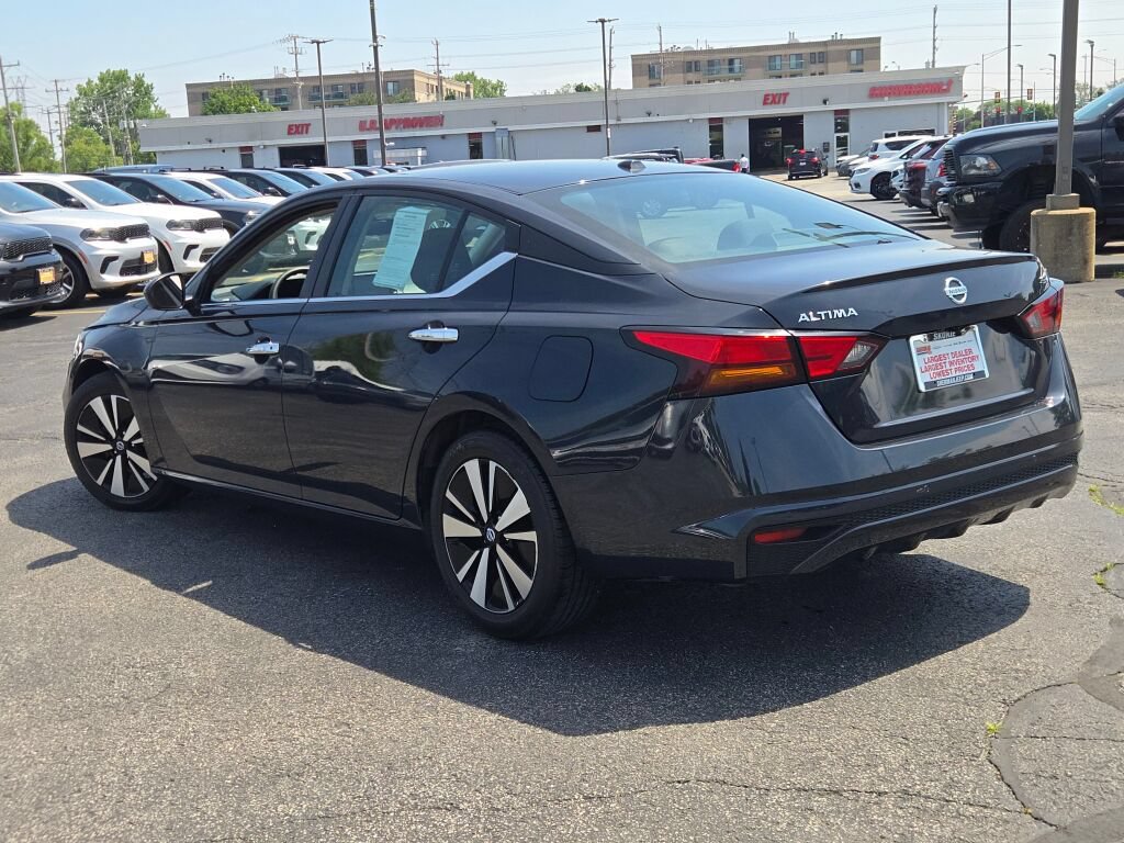 Used 2022 Nissan Altima 2.5 SV FWD image 16