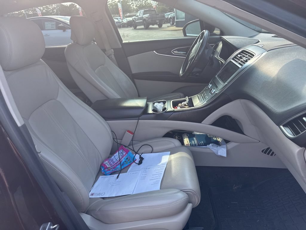 Used 2018 Lincoln MKX Reserve w/ Lincoln MKX Climate Package FWD image 7