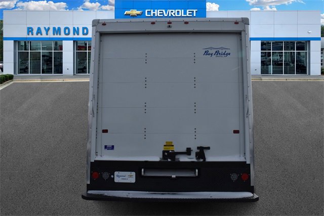 New 2025 Chevrolet Express 3500 w/ Power Convenience Package image 4