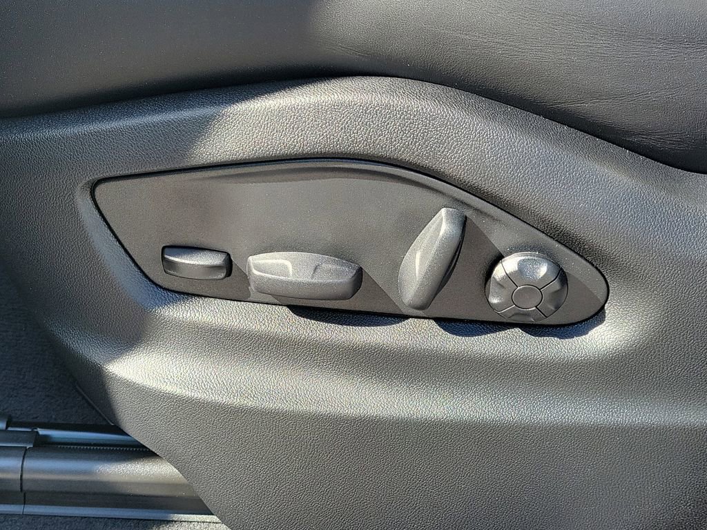 New 2026 Porsche Cayenne image 28