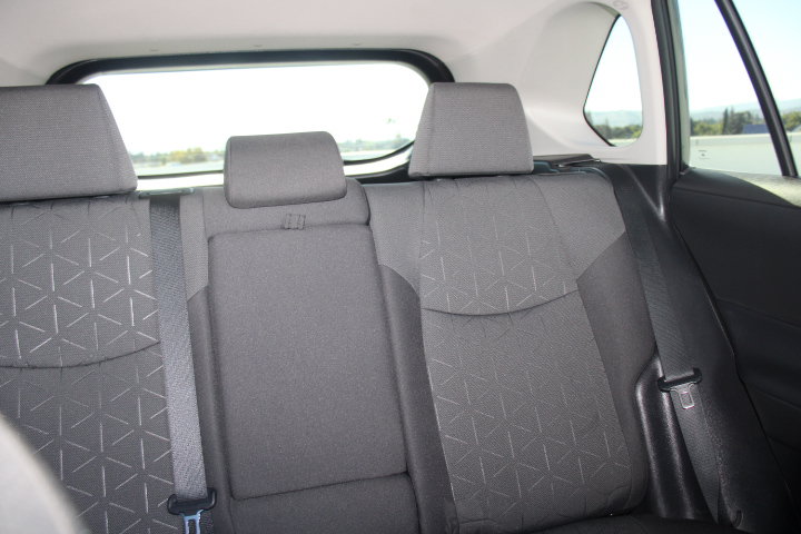 Certified 2022 Toyota RAV4 XLE w/ Convenience Package FWD image 23
