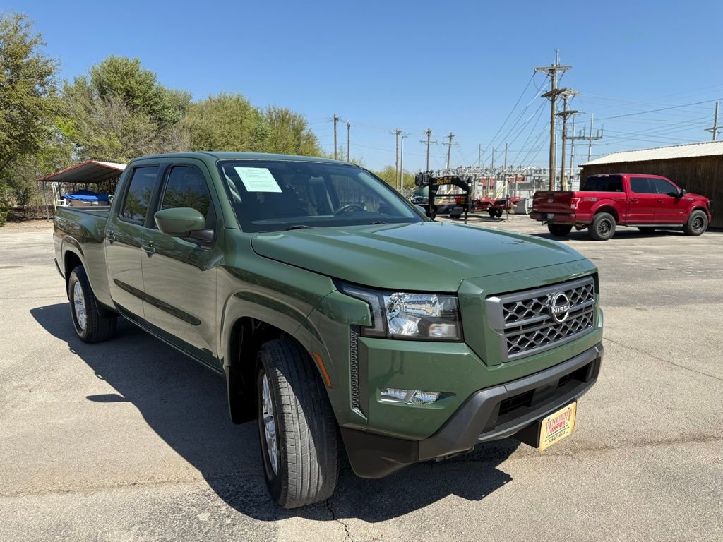 Used 2022 Nissan Frontier SV image 7