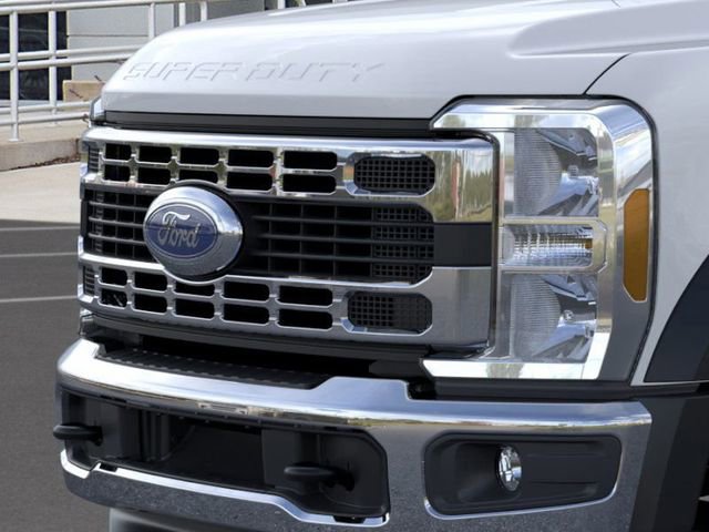 New 2026 Ford F550 2WD Crew Cab image 17