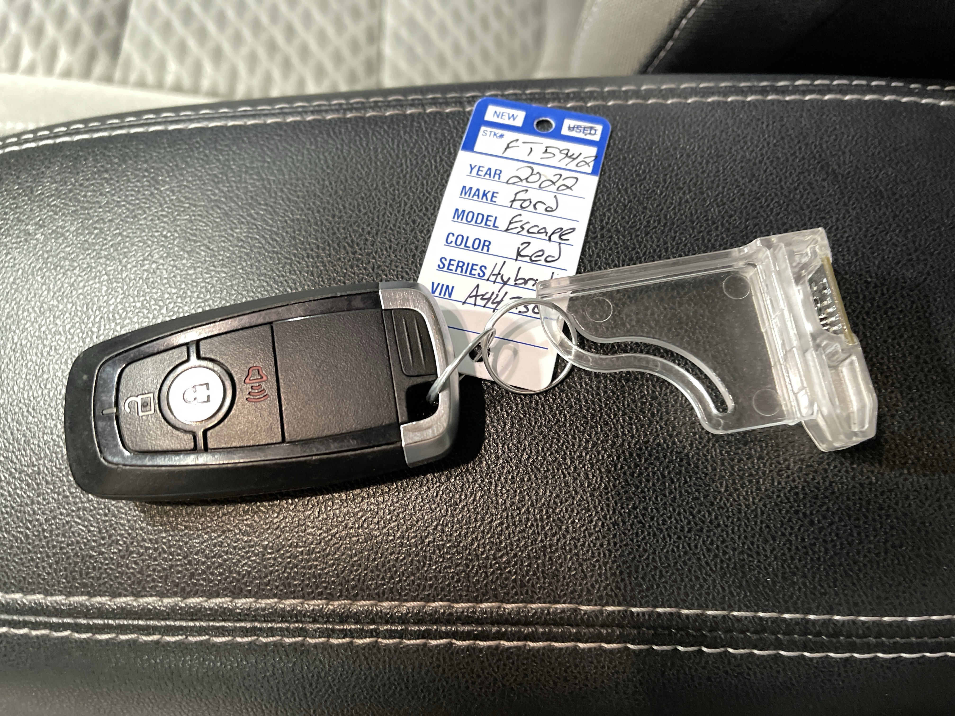 Used 2022 Ford Escape SE image 26