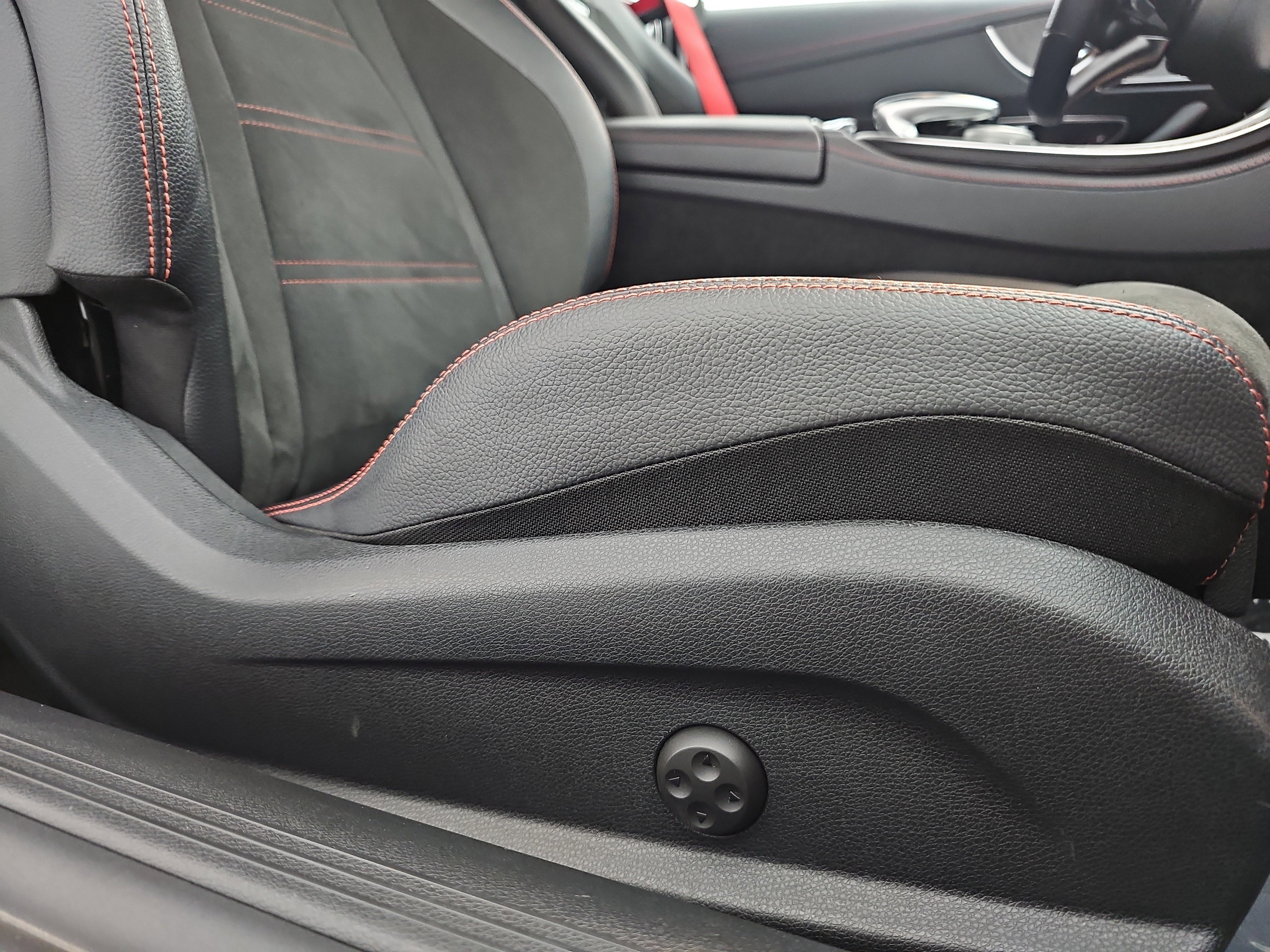Certified 2022 Mercedes-Benz E 53 AMG 4MATIC Cabriolet image 21