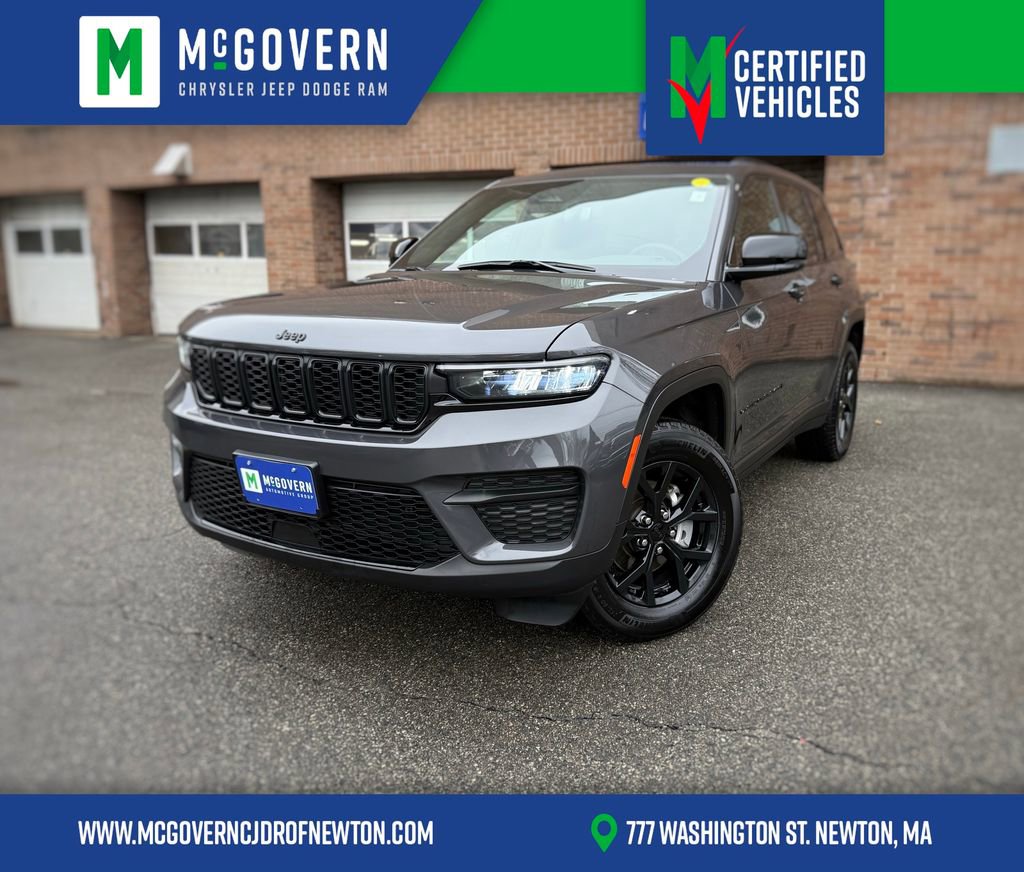 Used 2024 Jeep Grand Cherokee Altitude image 1