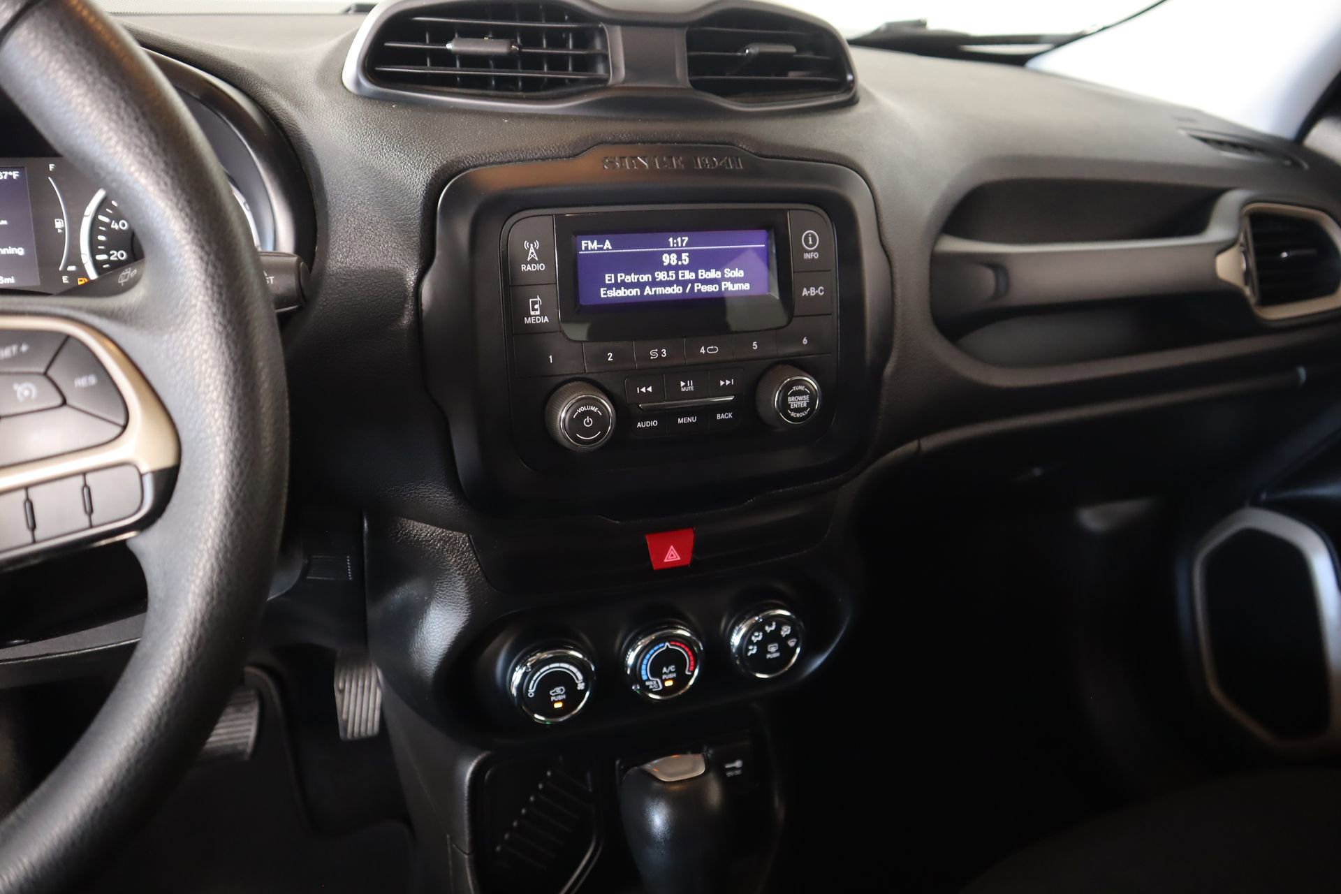 Used 2016 Jeep Renegade Sport w/ Power & Air Group image 5