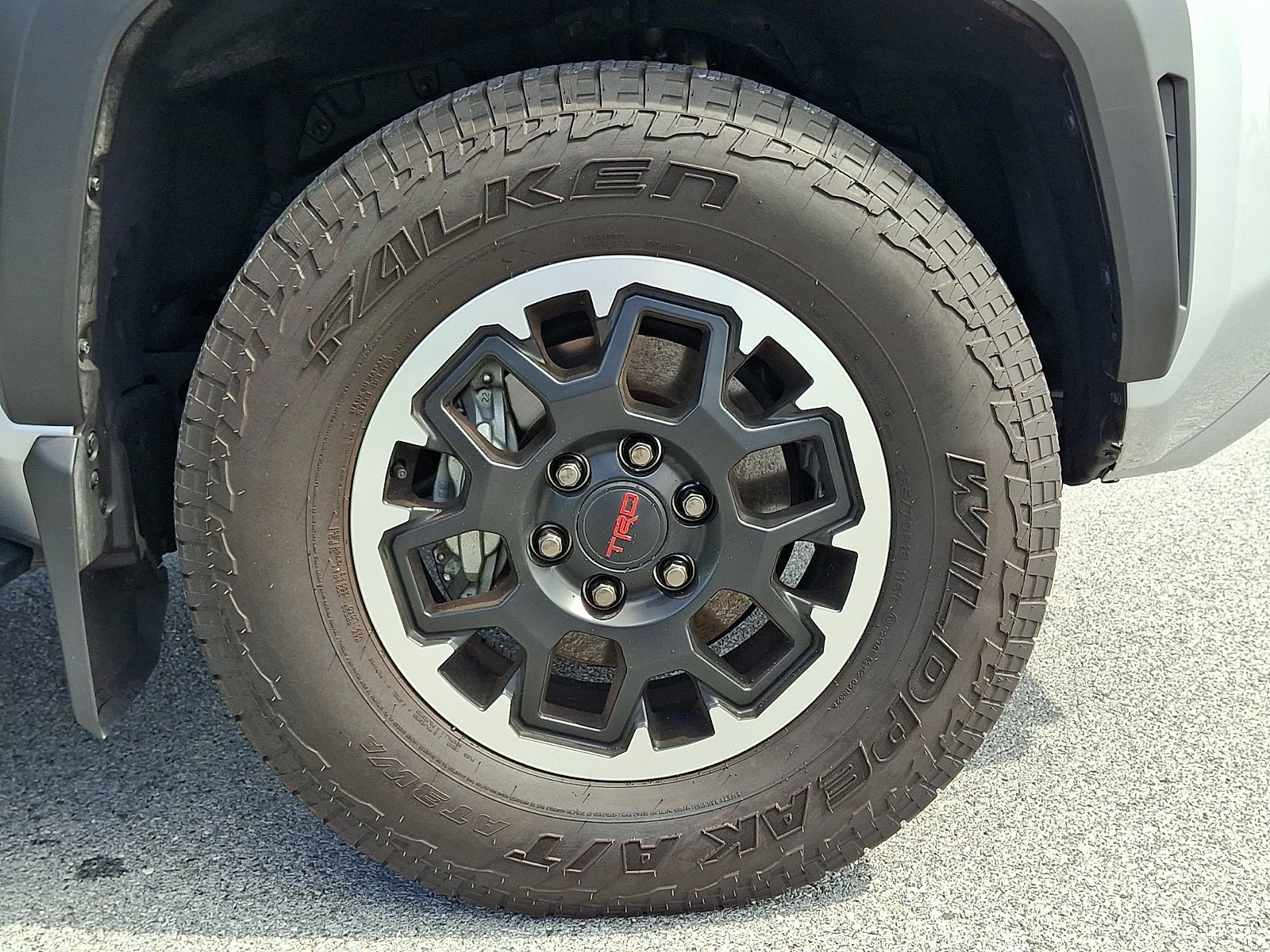 Certified 2025 Toyota 4Runner TRD Off-Road Premium w/ Tow Technology Package AWD/4WD image 9