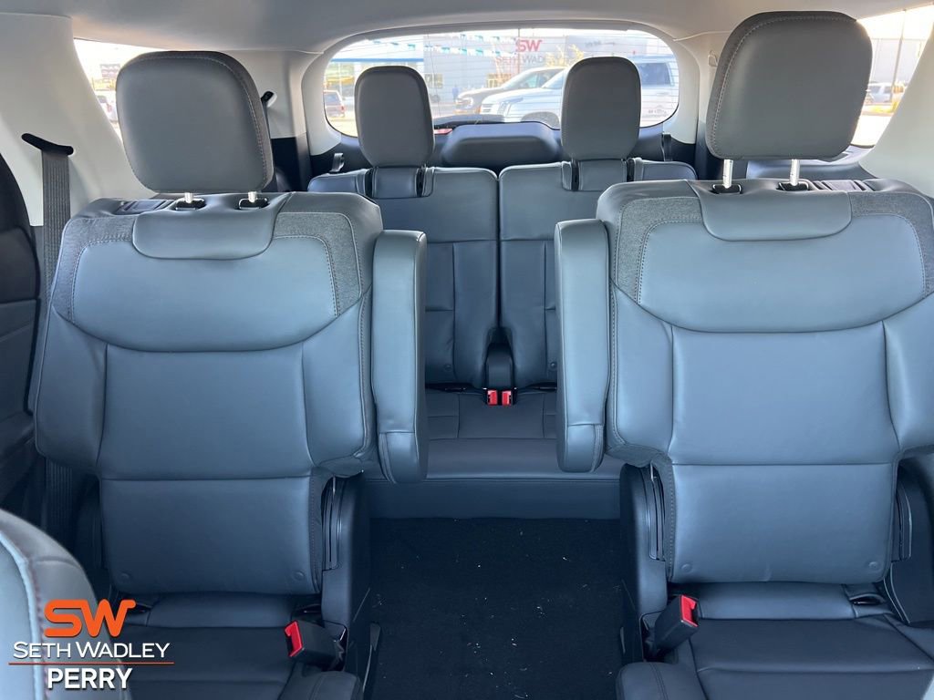 New 2026 Ford Explorer Active w/ Active Comfort Package image 23