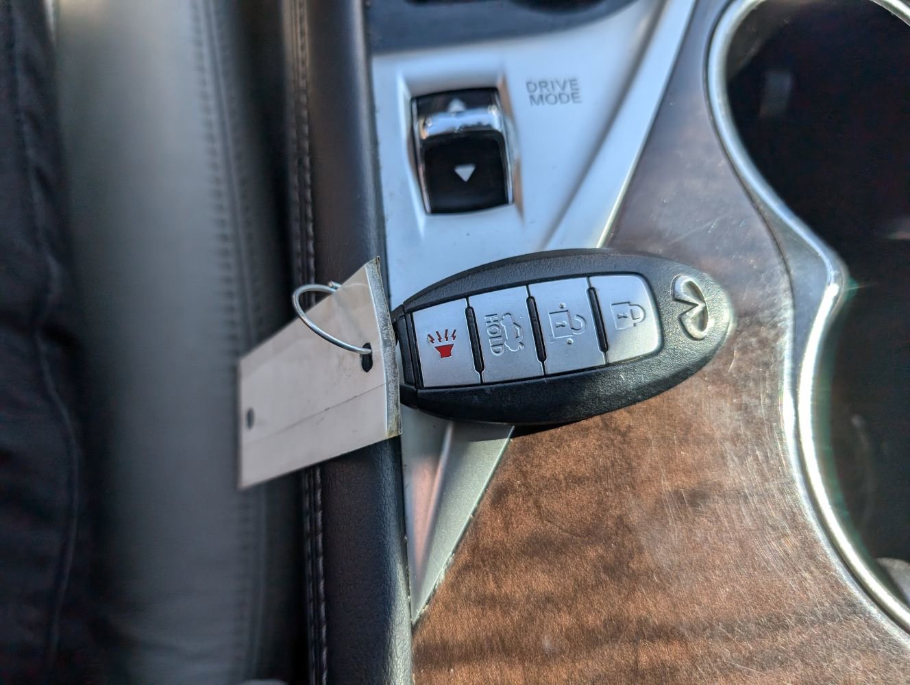 Used 2015 INFINITI Q50 Premium w/ Deluxe Technology Package AWD/4WD image 25