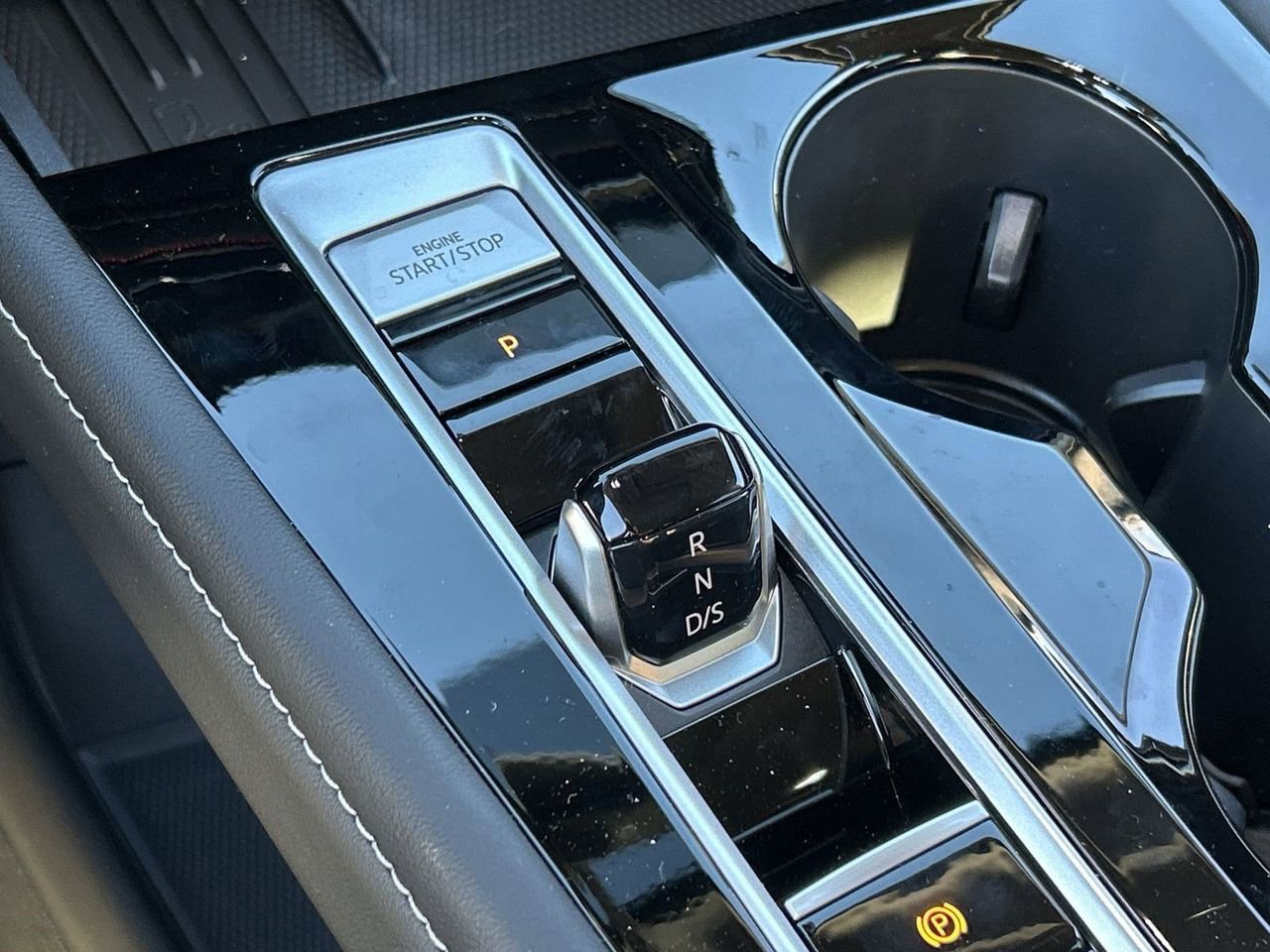 New 2026 Volkswagen Atlas SEL Premium R-Line image 25