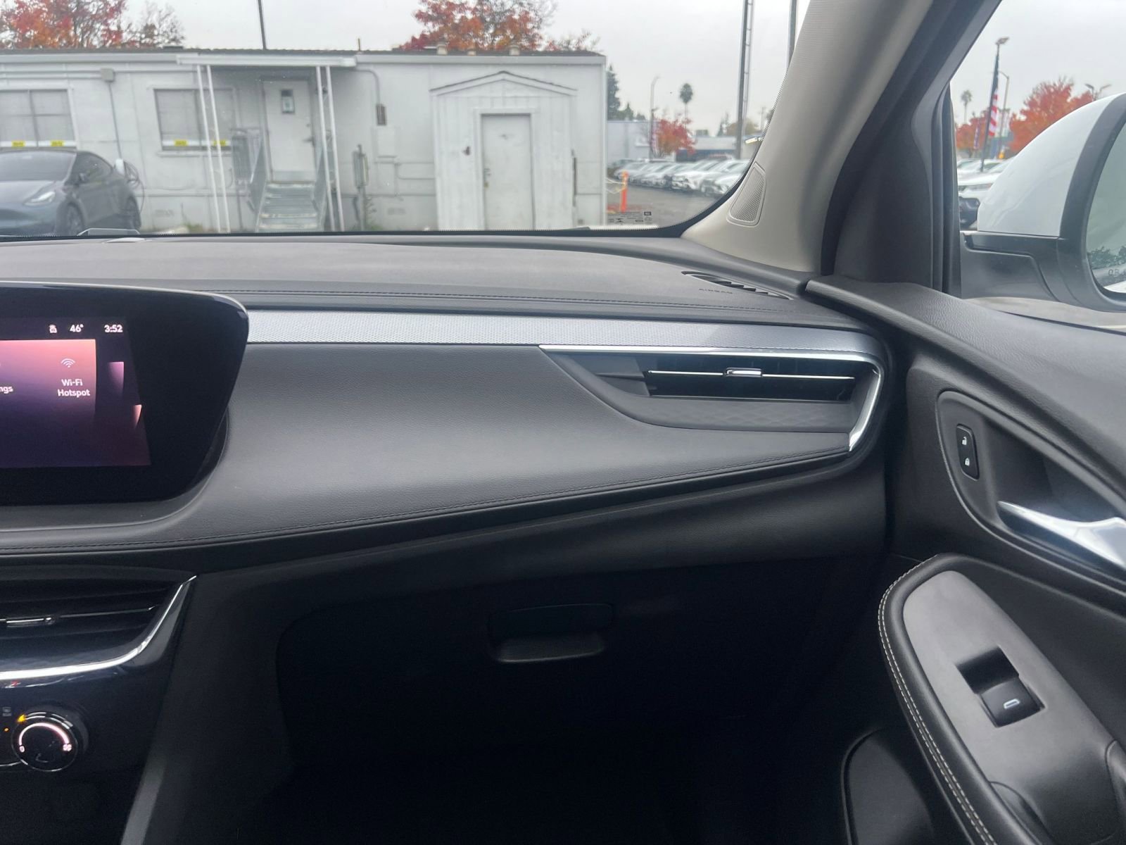 Used 2025 Buick Encore GX Preferred image 35