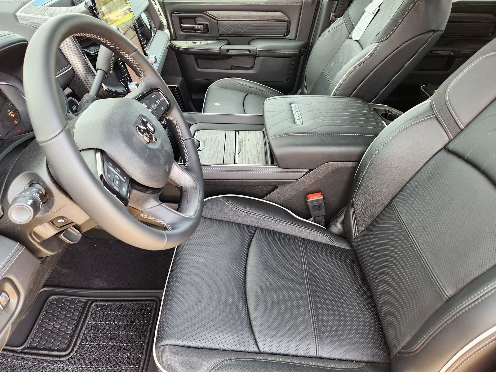 New 2026 RAM 2500 Limited image 25