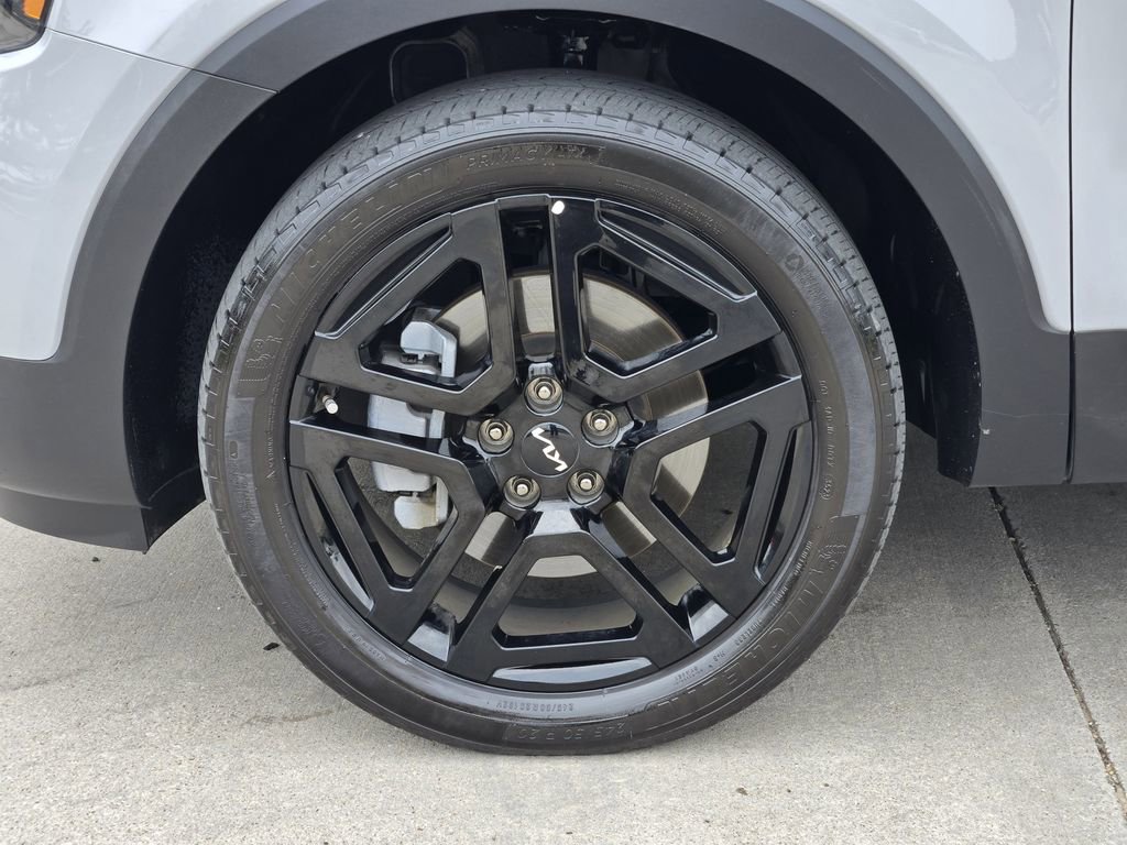 Used 2024 Kia Telluride EX X-Line AWD/4WD image 17