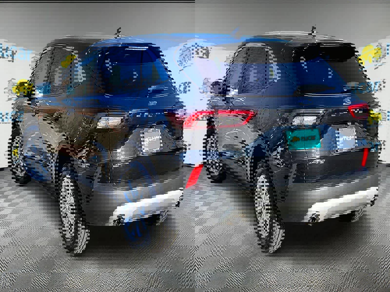 Used 2024 Ford Escape Active image 4