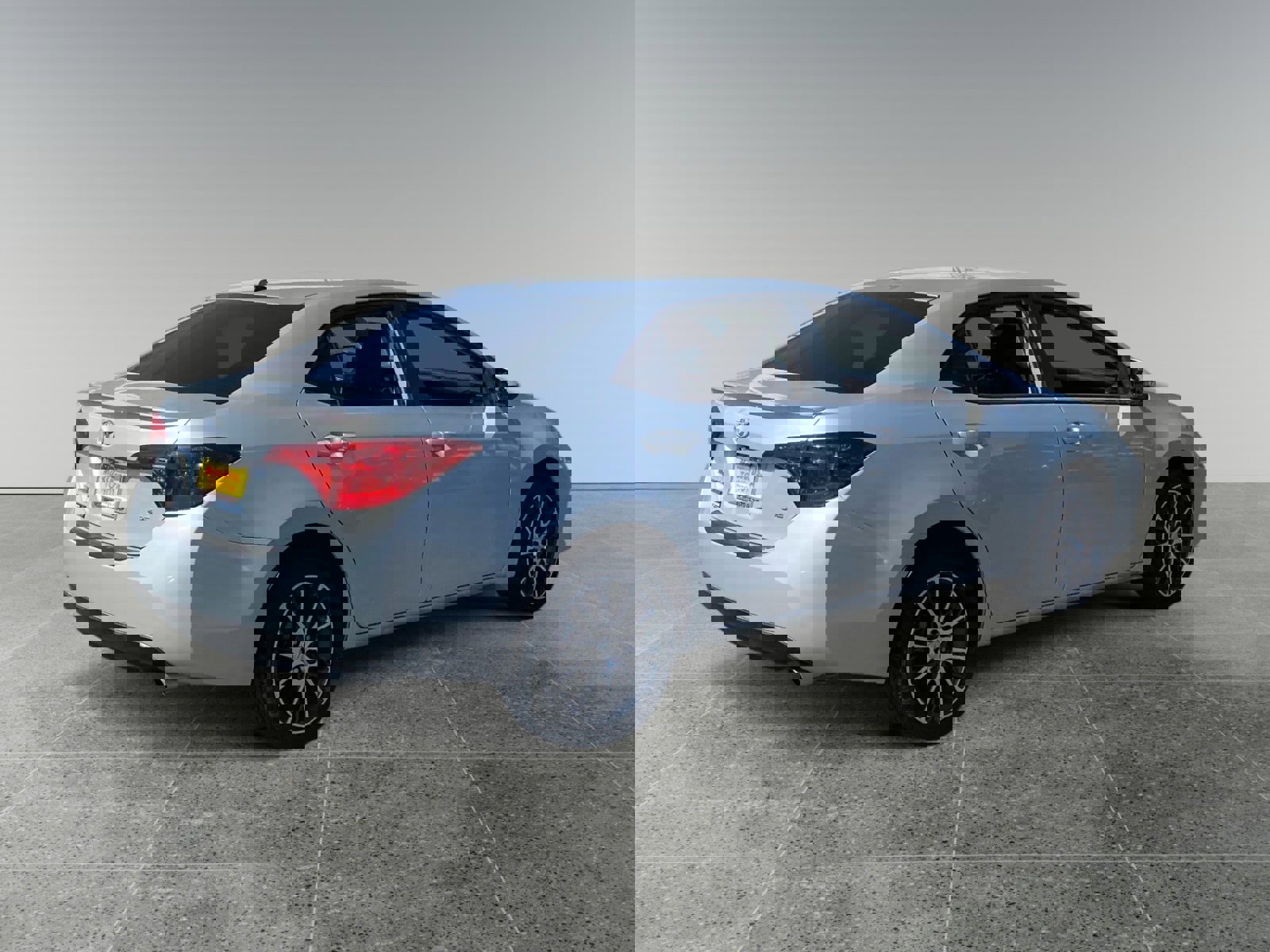 Used 2017 Toyota Corolla SE 50th Anniversary FWD image 5