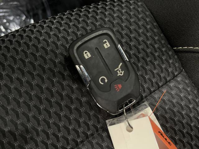 Used 2022 GMC Acadia SLE w/ Driver Convenience Package image 26