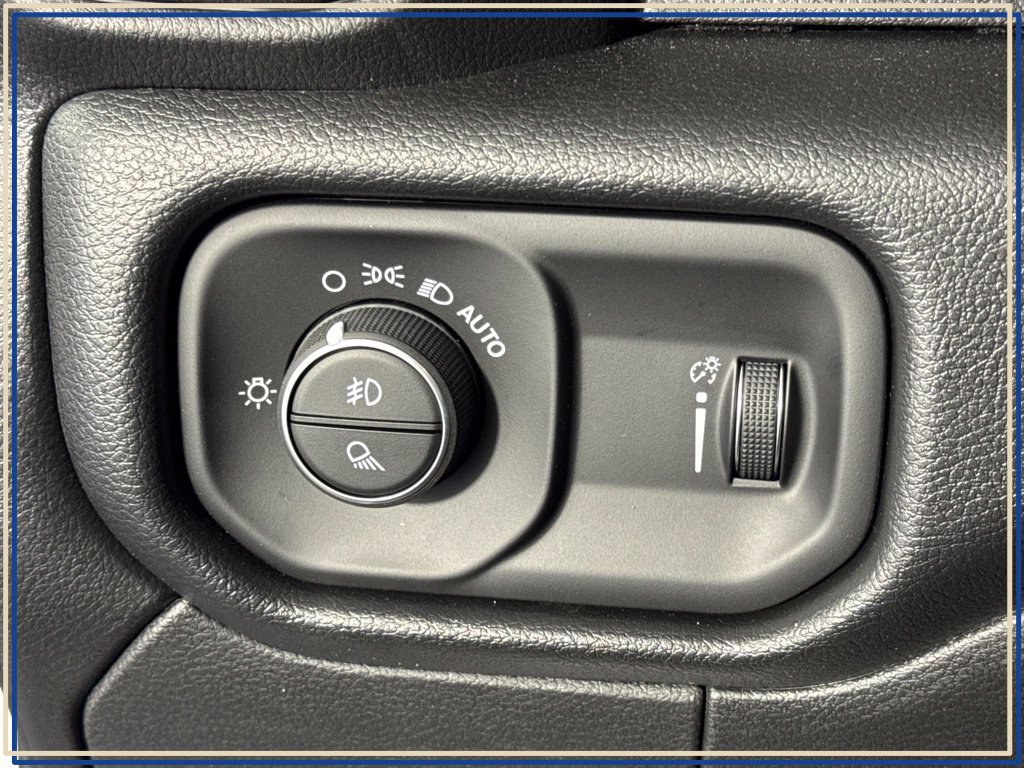 New 2026 RAM 2500 Tradesman AWD/4WD image 19