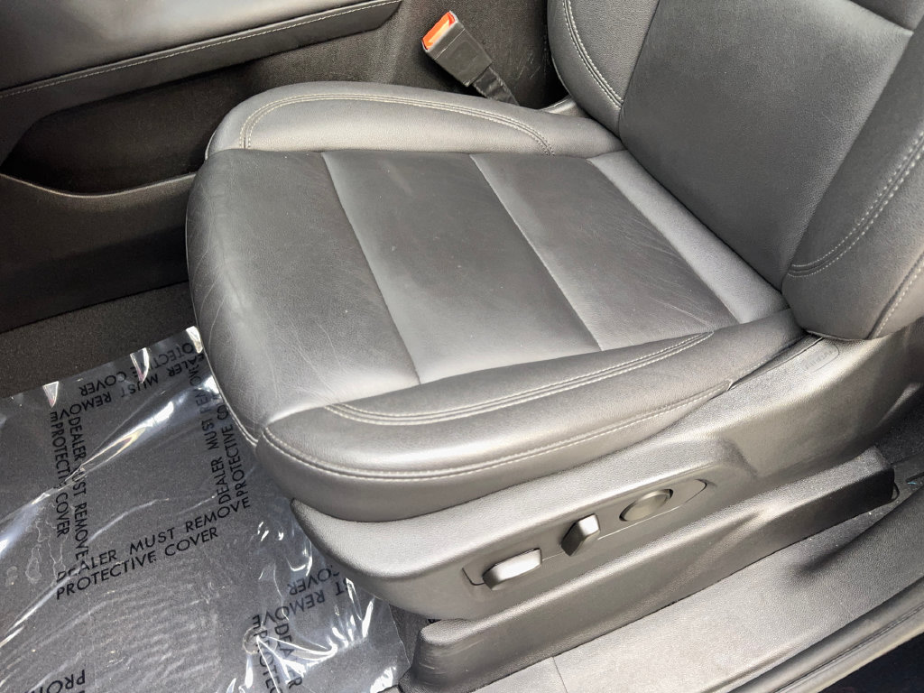 Used 2023 Chevrolet Tahoe LT RWD image 30