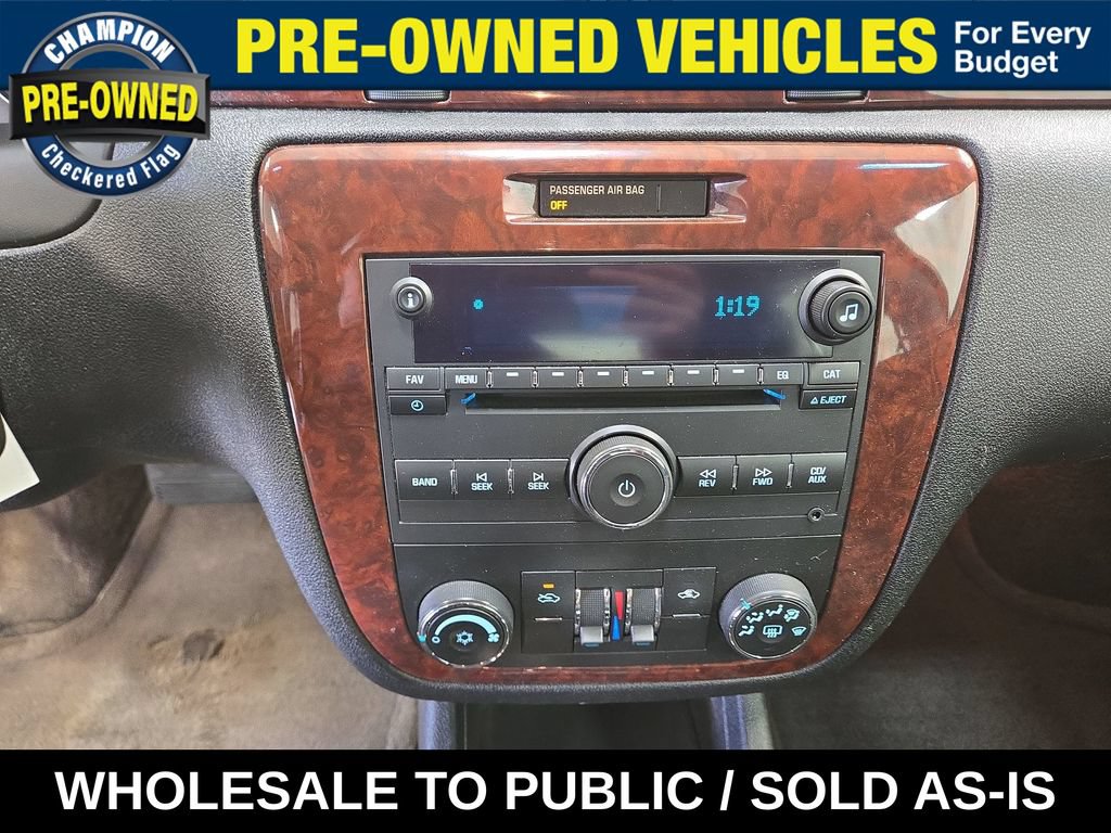 Used 2009 Chevrolet Impala LT FWD image 15