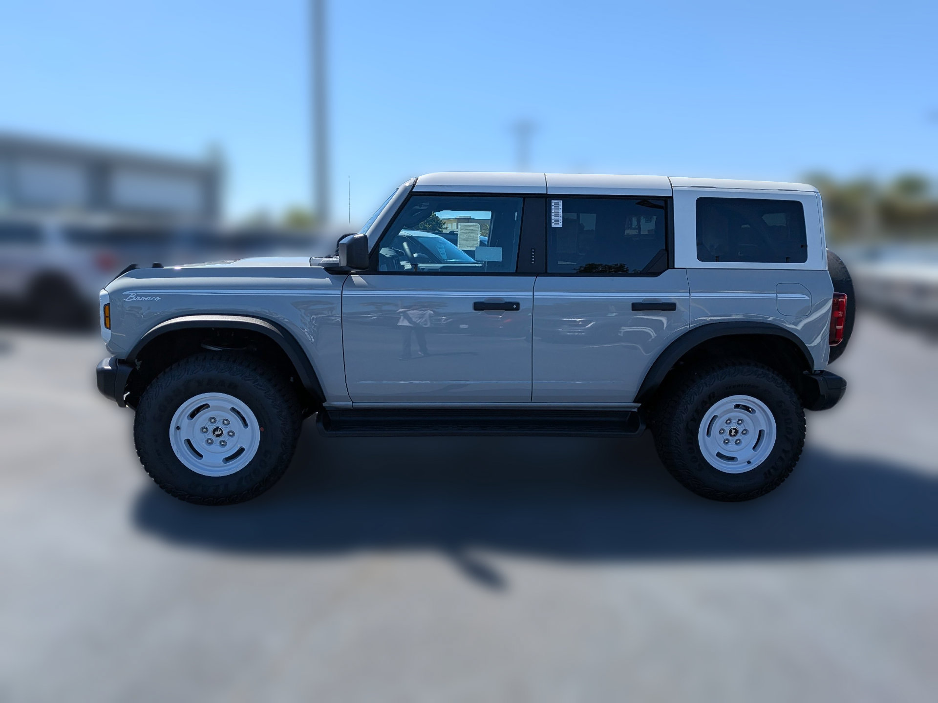 New 2026 Ford Bronco Heritage Edition AWD/4WD image 8