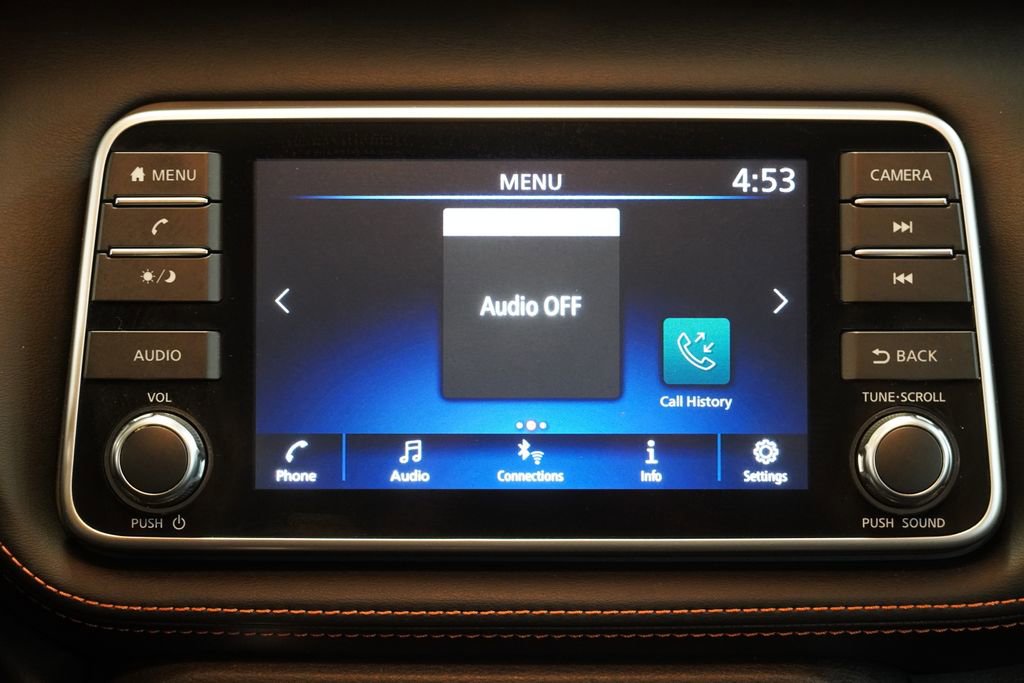 Used 2020 Nissan Kicks SR FWD image 19