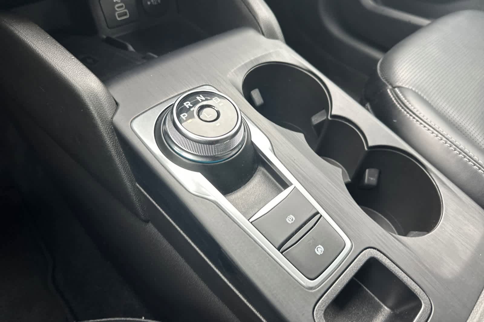 Certified 2025 Ford Escape Platinum image 22
