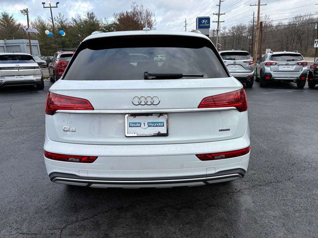 Used 2023 Audi Q5 2.0T Premium w/ Convenience Package image 6