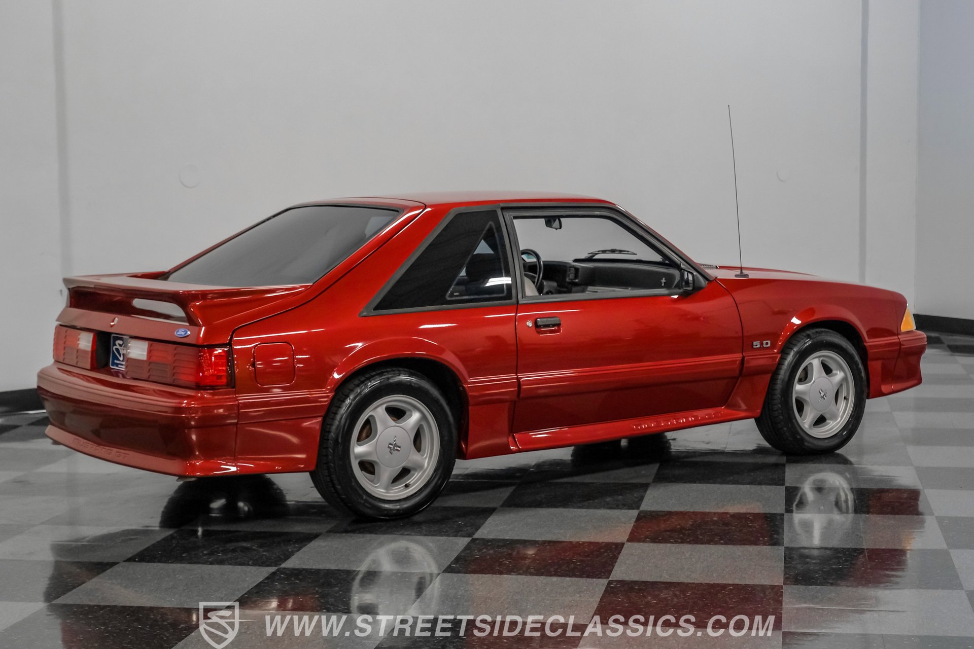 Used 1992 Ford Mustang GT image 12