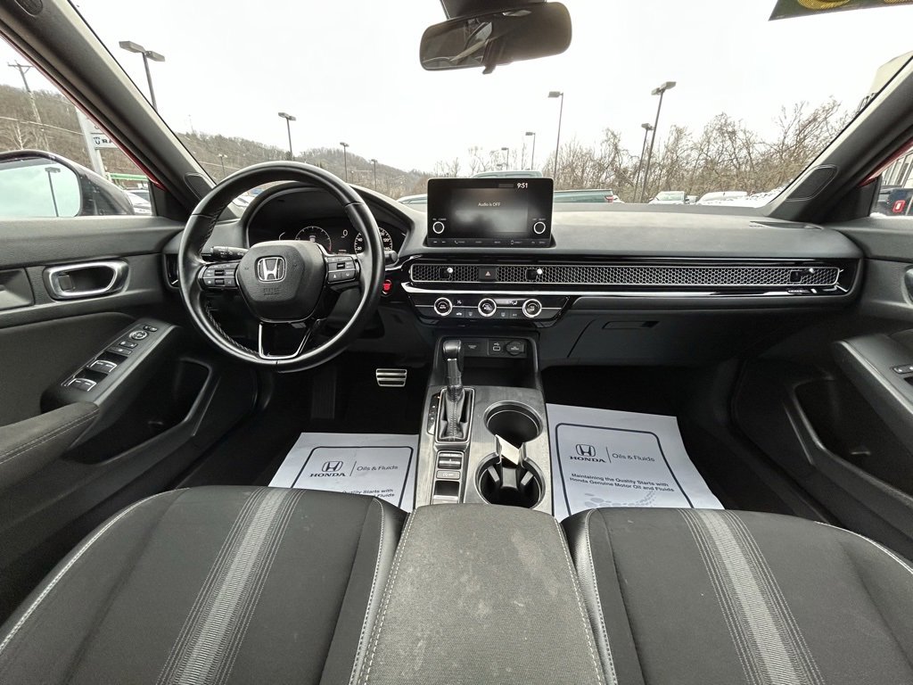 Used 2023 Honda Civic Sport image 8