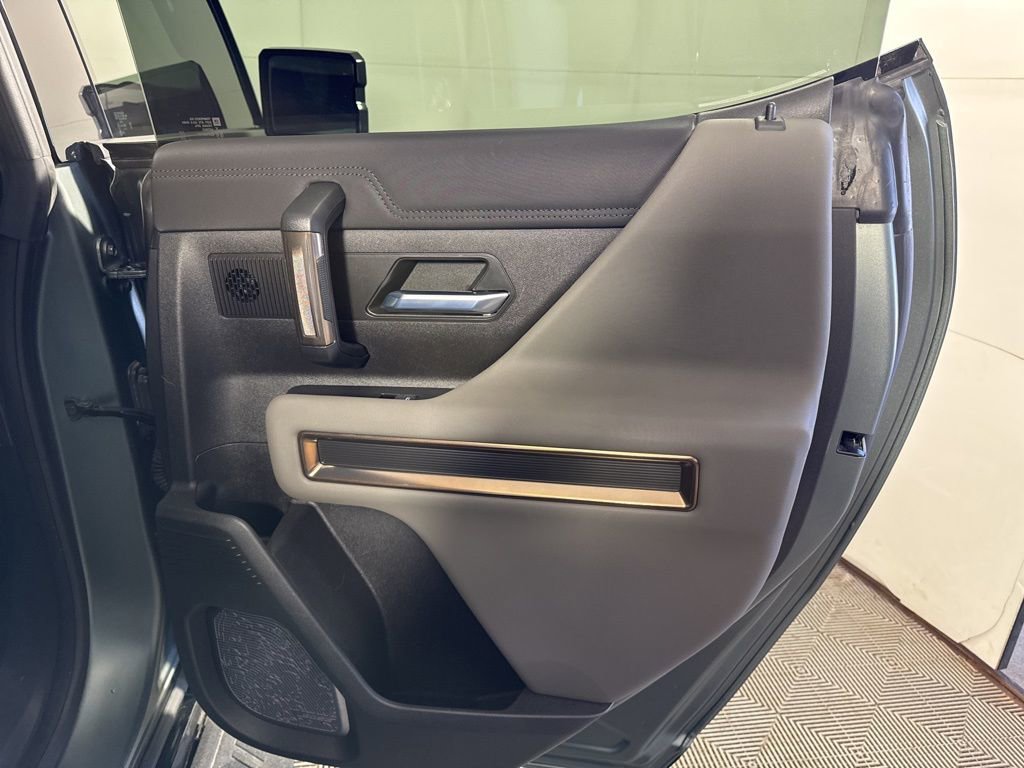 Used 2024 GMC Hummer EV 3X image 18