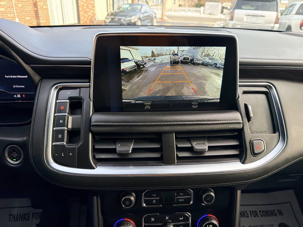 Used 2022 Chevrolet Suburban LT image 11