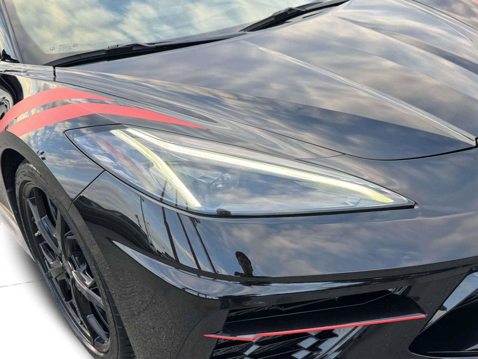 Used 2022 Chevrolet Corvette Stingray Coupe w/ 1LT RWD image 11