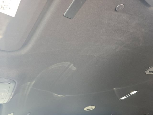 Used 2024 GMC Acadia Elevation image 29