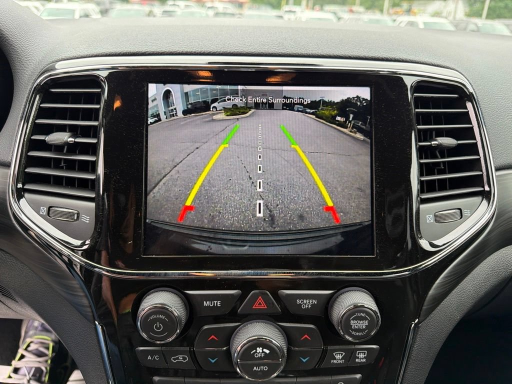 Used 2021 Jeep Grand Cherokee Laredo X AWD/4WD image 28