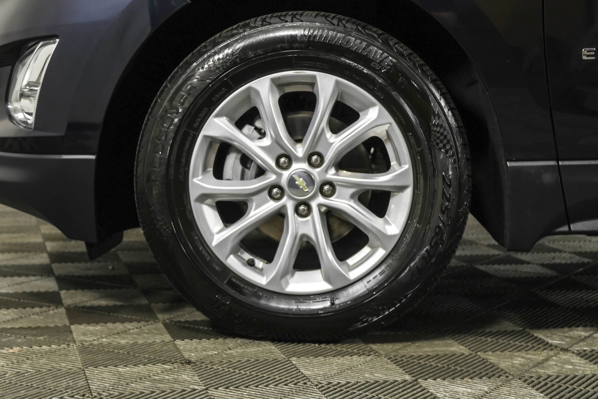 Used 2020 Chevrolet Equinox LT image 19