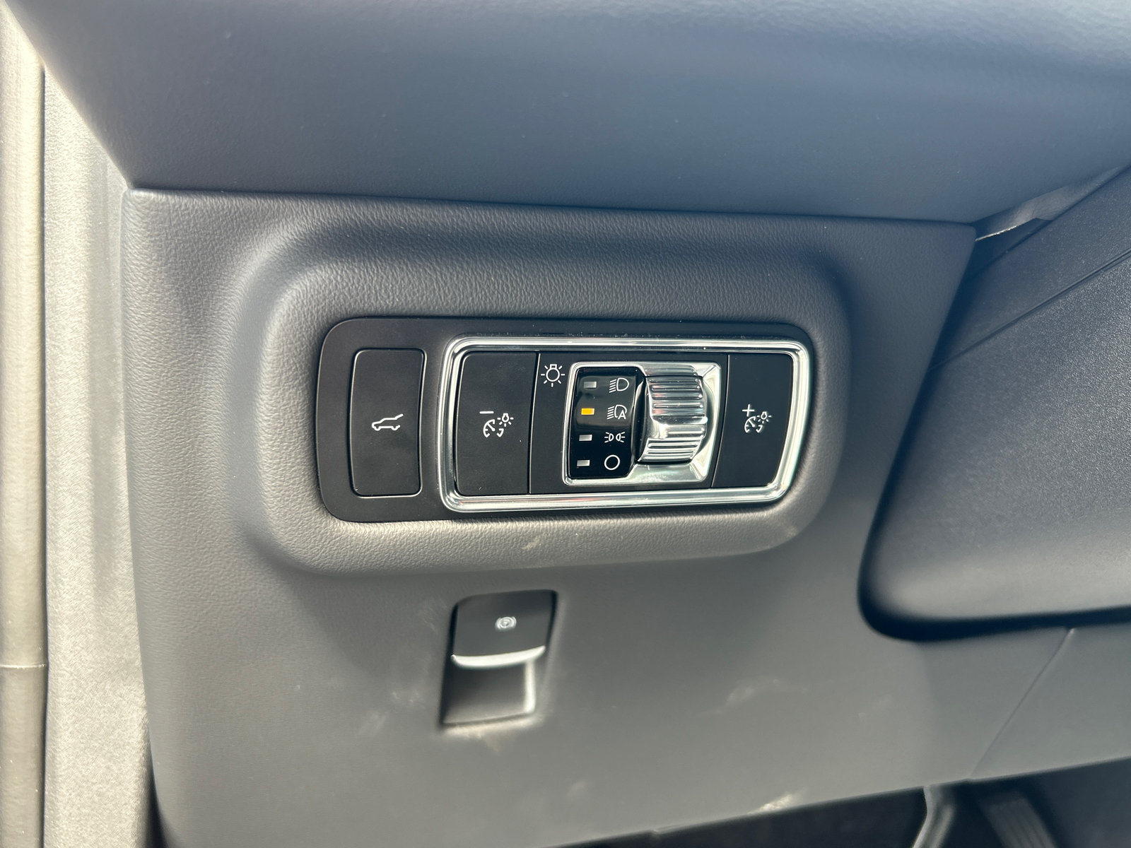 New 2026 Lincoln Nautilus Reserve AWD/4WD image 15