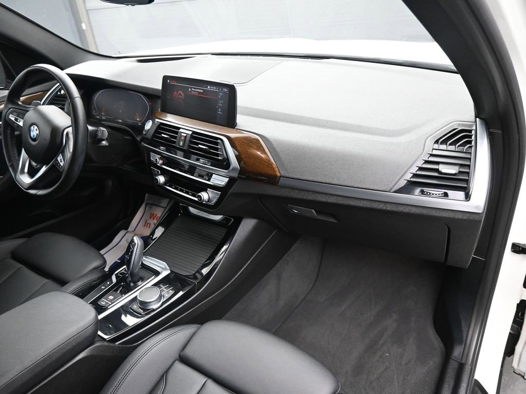 Used 2021 BMW X3 sDrive30i w/ Premium Package image 16