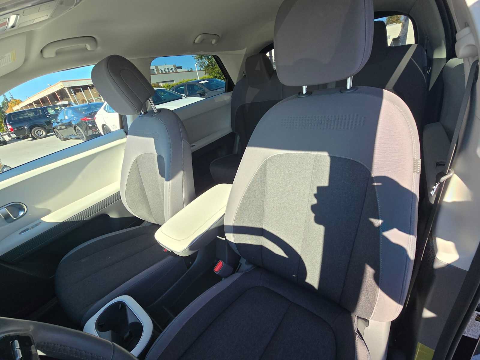 Used 2024 Hyundai Ioniq 5 SEL RWD image 22