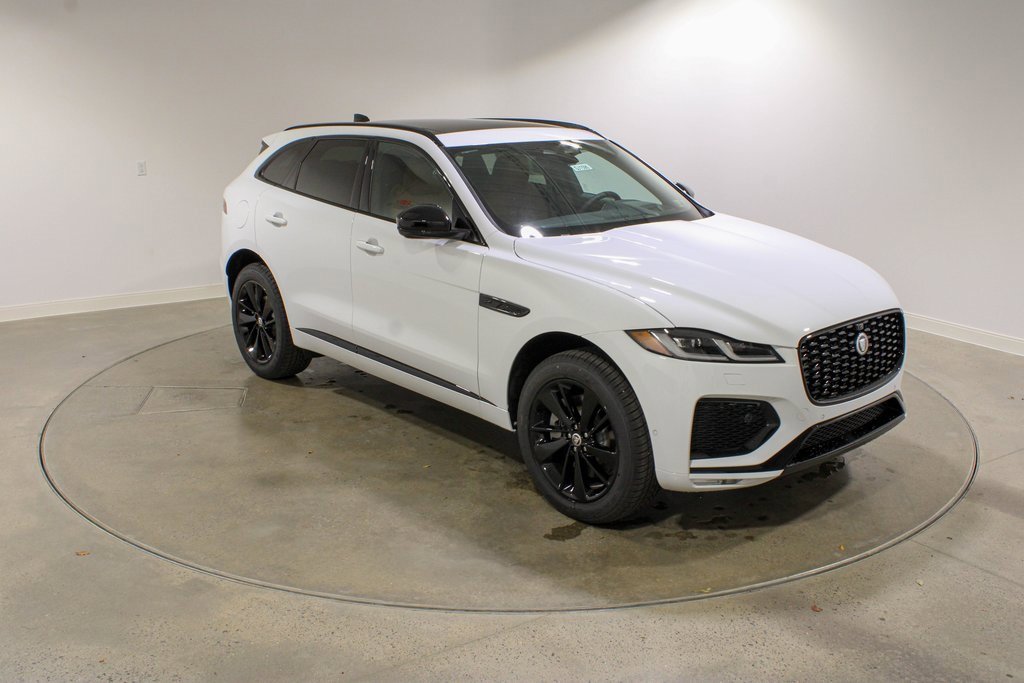 New 2026 Jaguar F-PACE R-Dynamic S image 7